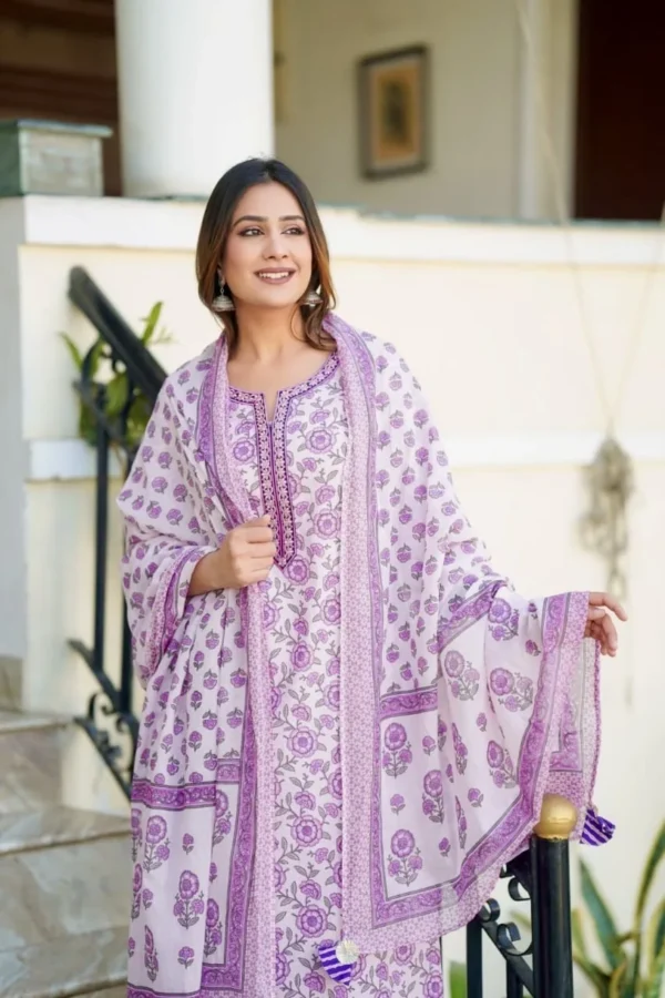 Lilac Straight Kurta Pant Dupatta Set-Floral Zari Embroidered Ethnic Indian women's Suit - Image 5