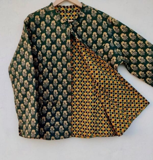 Emerald Green Quilted Cotton Block Print Reversable Jacket Full Sleeve Side Slits With Pocket