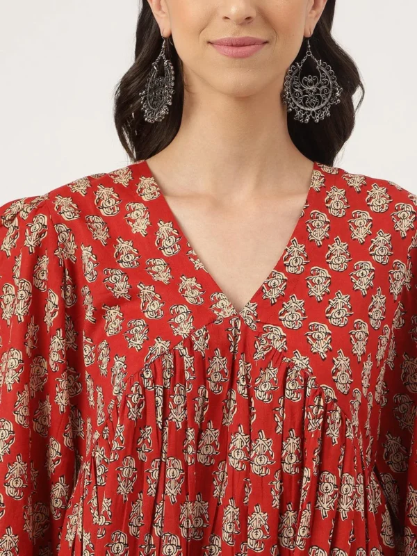 Hand Block Print Bohemian Tunic Kurti in Pure Cotton Red V-Neck Gathered sleeve Topp - Image 7