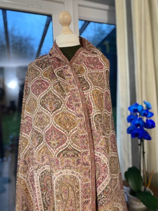 Luxury Wool Kani Woven Shawl Winter Wrap Paisley Jacquard Persian Design Woven Beige Shawl - Image 8