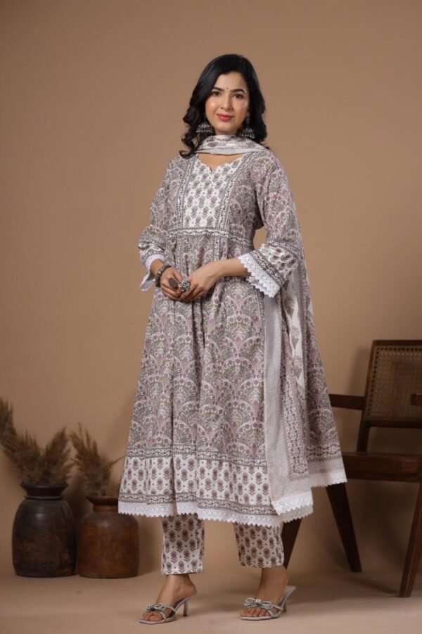 Anarkali Kurta Set-Floral Pure Cotton Indian Ethnic Kurta set-Women's Suit - Image 8