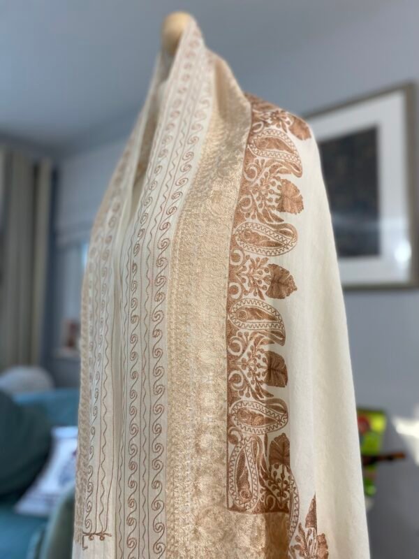 Wool Silk Shawl Embroidered Creamy White Lightweight Stole - Image 7