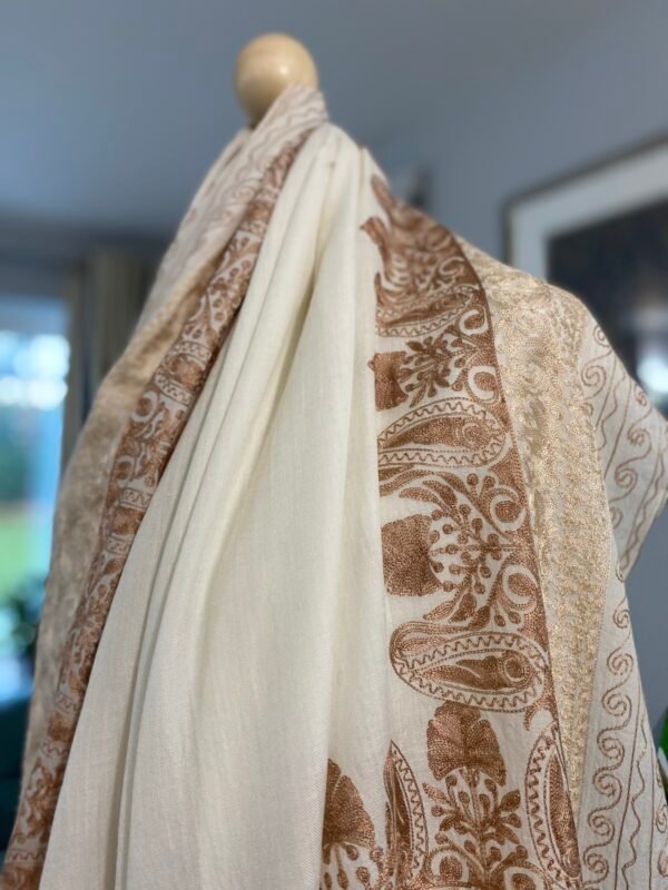 Wool Silk Shawl Embroidered Creamy White Lightweight Stole - Image 2