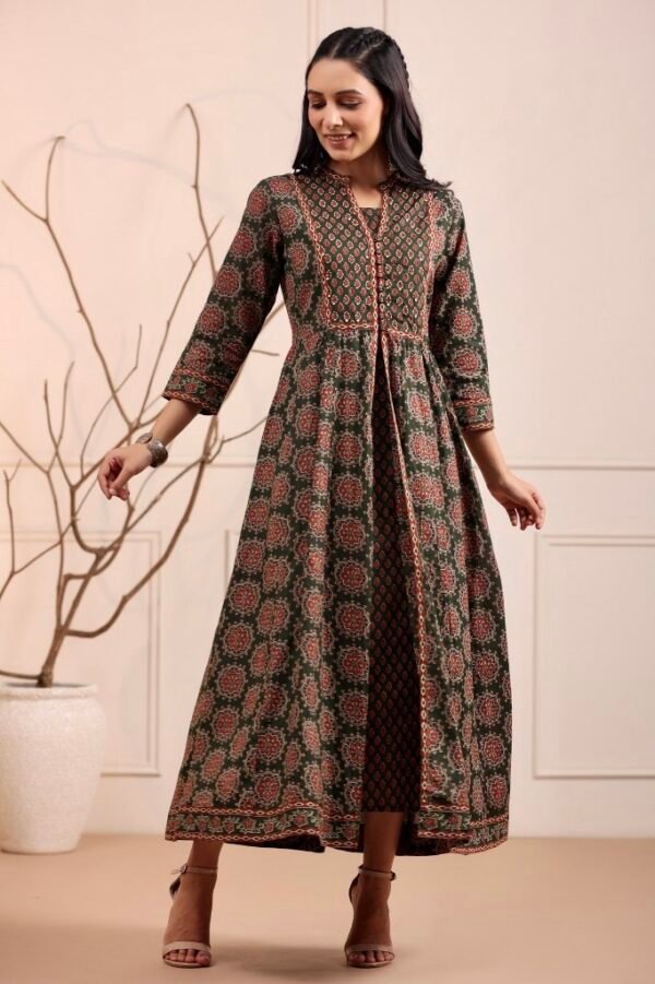 Layered Long dress-Block Print Pure Cotton-Green - Image 3