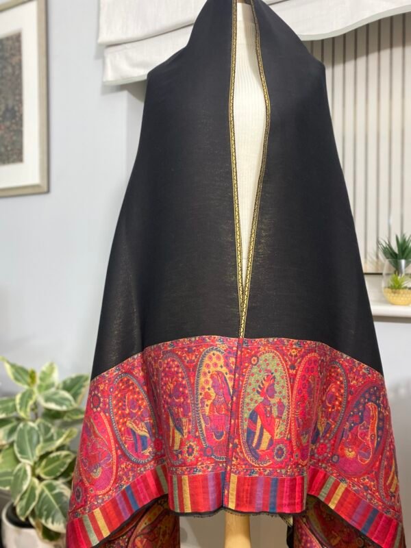 Antique Gold Reversible Pashmina-Black Kani Heritage Border Winter wrap