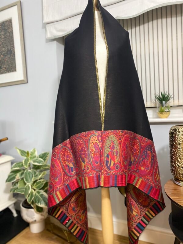 Antique Gold Reversible Pashmina-Black Kani Heritage Border Winter wrap - Image 3