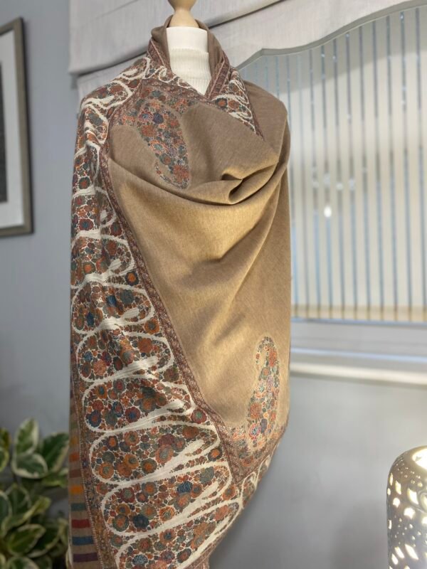 Luxury Wool Shawl-Paisley Kani Border Winter Wrap - Image 4