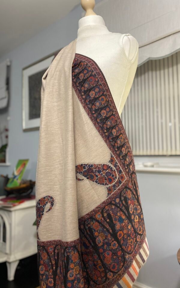 Luxury Wool Shawl-Kani Paisley Border Winter Wrap - Image 2