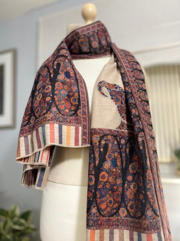 Luxury Wool Shawl-Kani Paisley Border Winter Wrap - Image 8