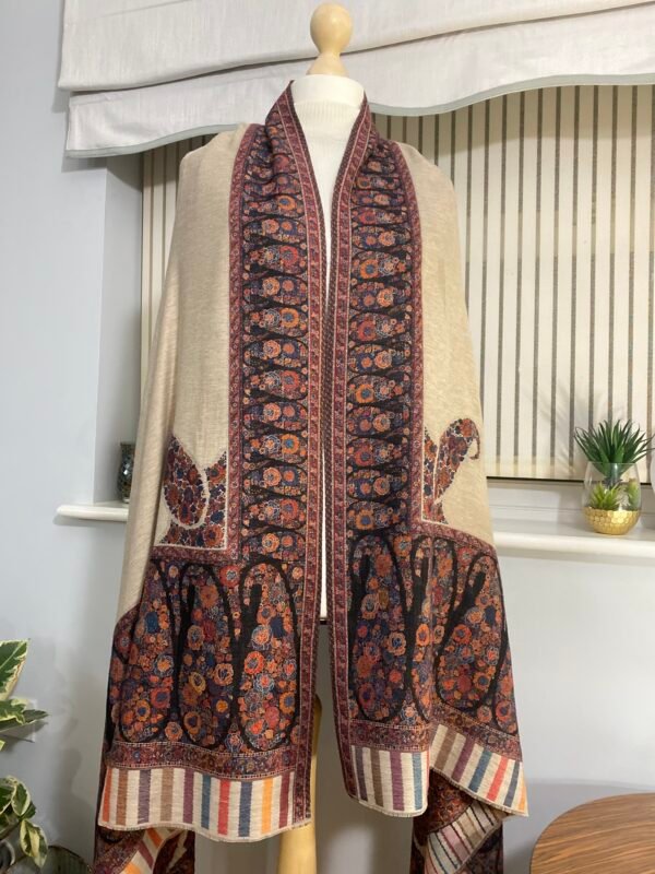 Luxury Wool Shawl-Kani Paisley Border Winter Wrap - Image 10