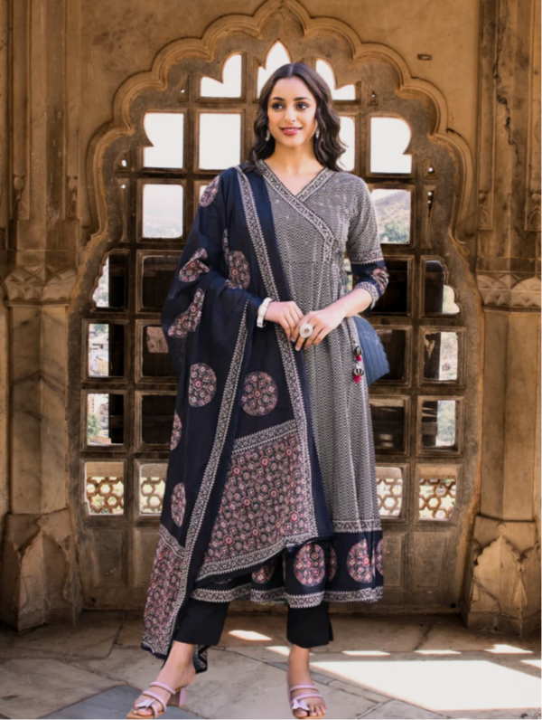 Anarkali Kurta Set In Pure Cotton-Hand Block Print Ethnic Indian dress