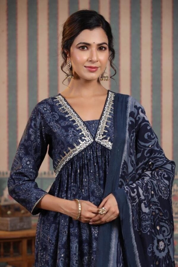 Hand Embroidered Kurta Set-Paisley Print Viscose Silk-Ethnic Indian women's suit