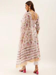 DK1004_6_720x (1)